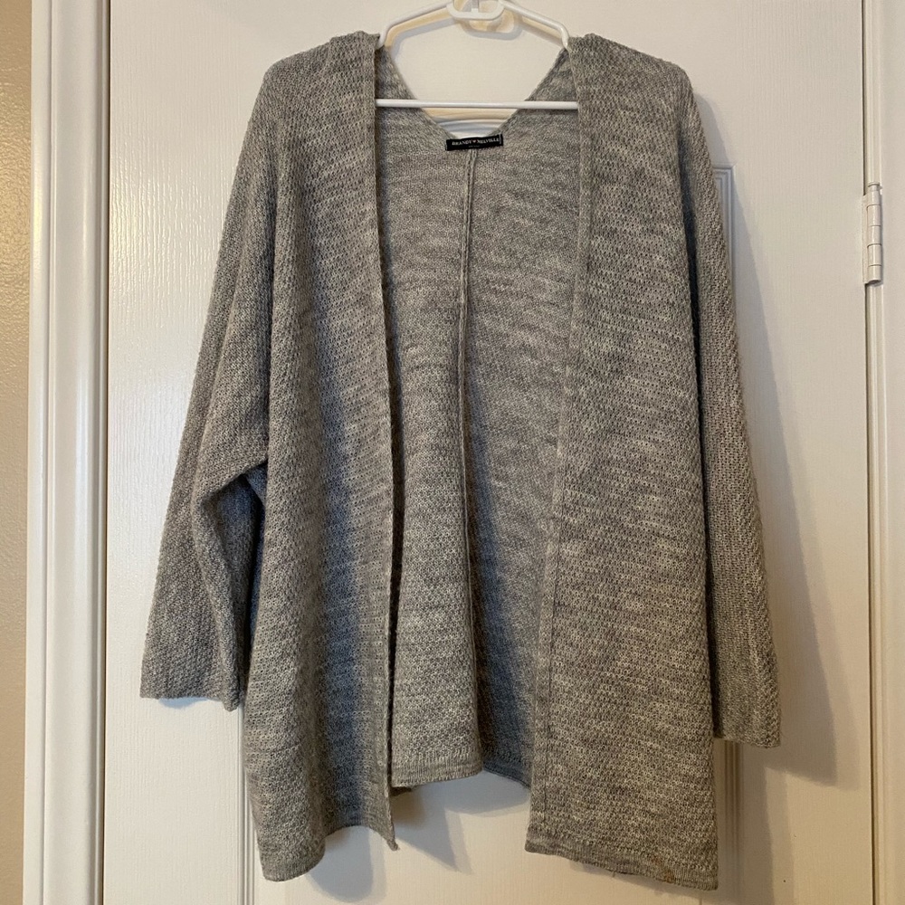Brandy Melville Grey knit cardigan/sweater